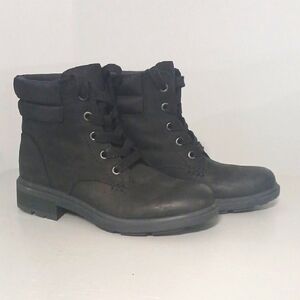 UGG Stylish Black Ankle Boots, pre-loved excellent conditions,  Sz 5
